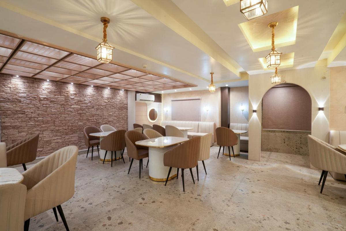 קוטה Hotel Square 36 מראה חיצוני תמונה