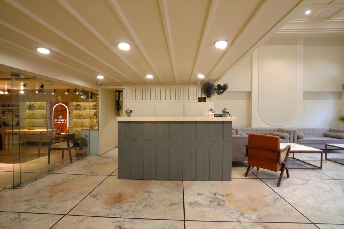 קוטה Hotel Square 36 מראה חיצוני תמונה