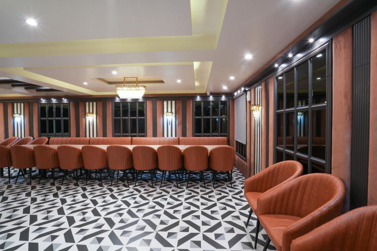 קוטה Hotel Square 36 מראה חיצוני תמונה